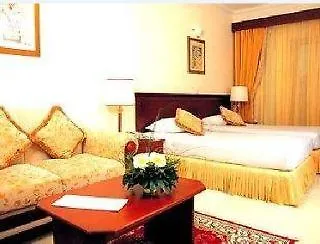 Al Sondos Suites By Le Meridien Dubai